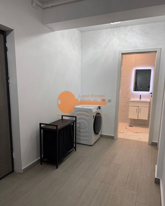 2 camere de vanzare - Titan - Poză 2