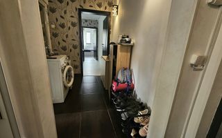 De vanzare Apartament 4 camere, Zona Inel 2 - Poză 3