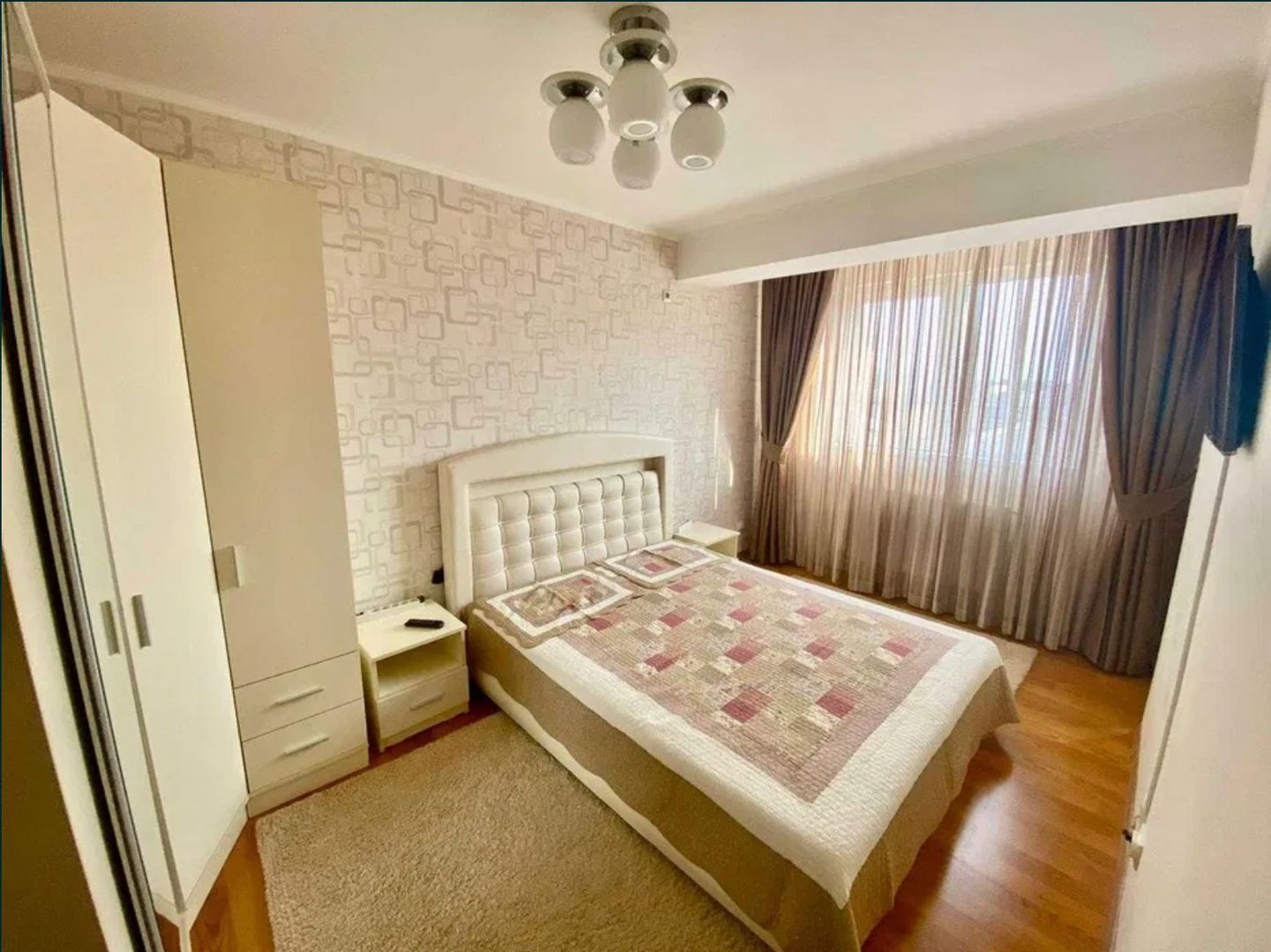 AP. 2 CAMERE- SALAJ, CENTRALA PROPRIE, LOC PARCARE, BUCATARIE INCHISA - Poză 1