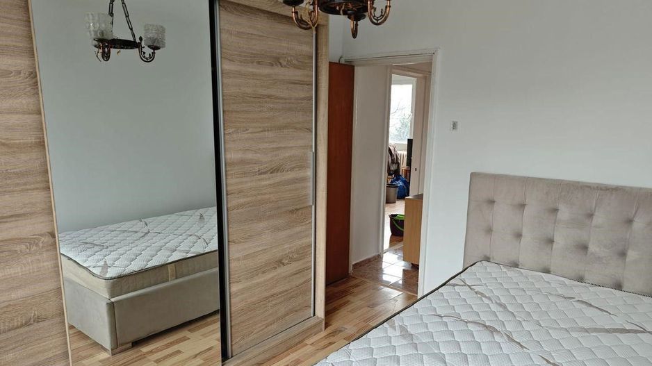 Apartament renovat cu trei camere,  Emil Racovita, 106.000€ - Poză 1