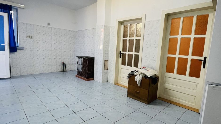 Casă individuală cu front stradal 25 ml – Zona Oncea - Poză 4