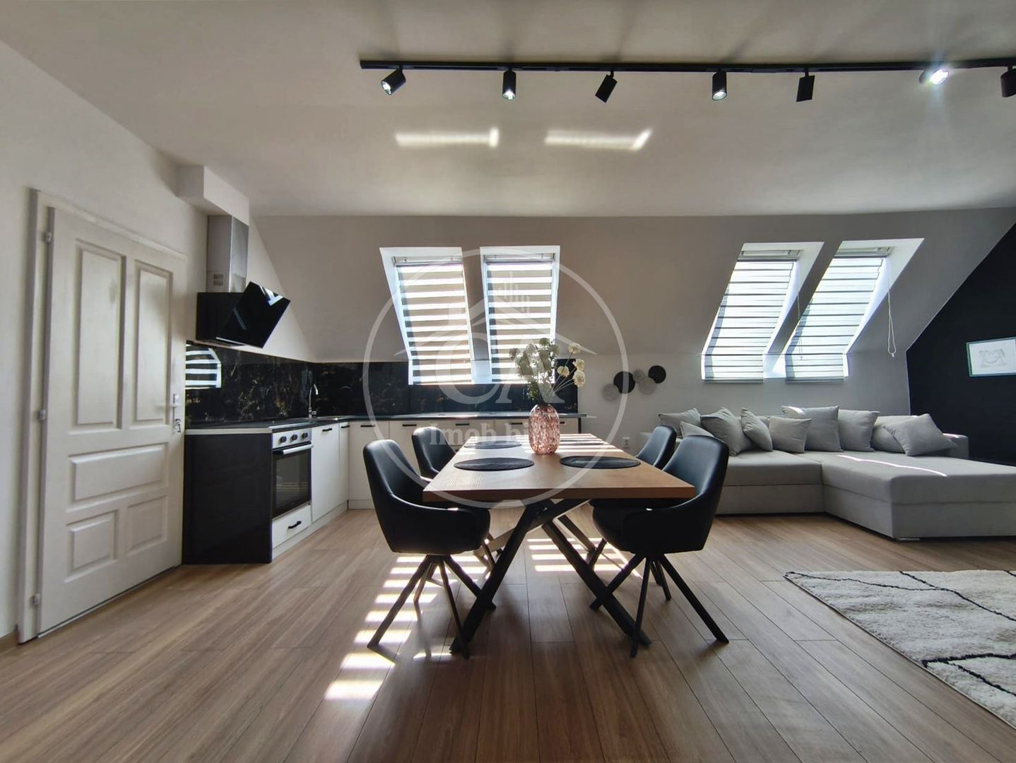 Apartament cu 2 camere de închiriat în zona Spitalul Judetean, Oradea - Poză 5