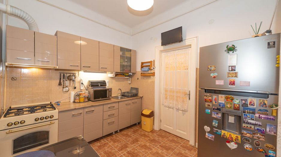 Casa de vanzare, 138 mpu, 244 teren, curte, garaj, Cartierul Domenii - Poză 13