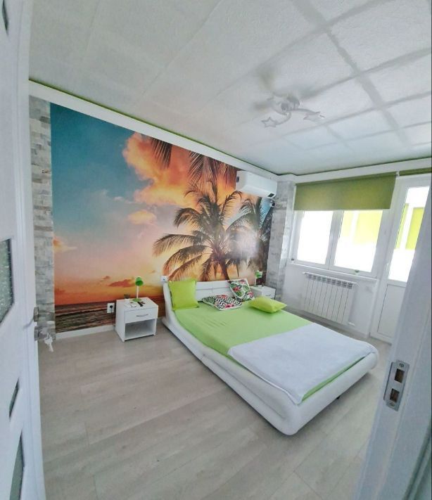 APARTAMENT 3 CAMERE DE LUX 1 MAI | METROU - Poză 2