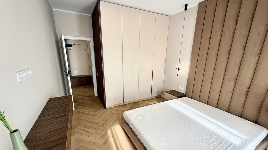Apartament premium 2 camere, dressing, balcon, parcare subterana. - Poză 13