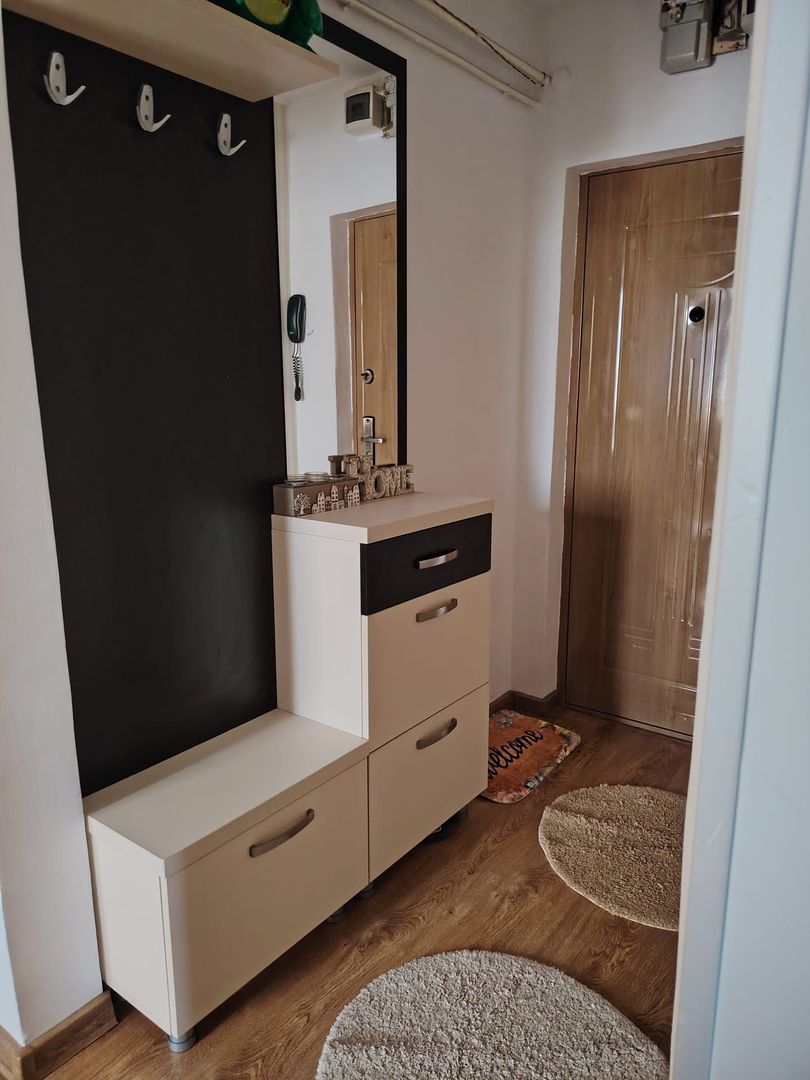 Apartament 2 camere de vânzare - Craiovița noua - Poză 6