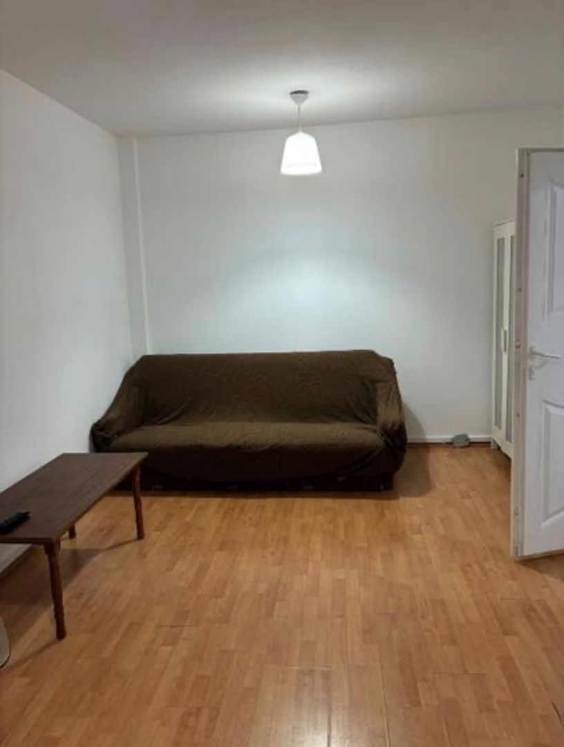 AP. 2 CAMERE- DAMAROAIA, PARCARE INCLUSA, BUCATARIE INCHISA, METROU - Poză 3
