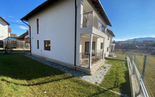Duplex de vânzare | 4 camere | 160 mpu | Curte 370 mp | Cisnădie - Poză 2
