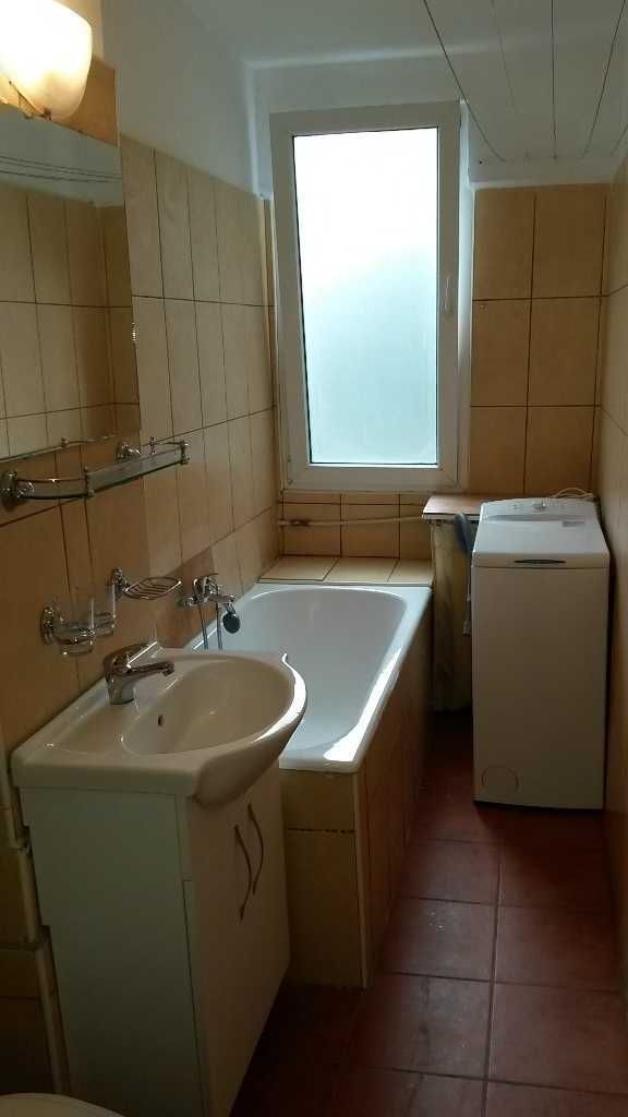 Garsoniera mobilata etaj 1, parcare, metrou 5 min, Valea Ialomitei - Poză 7