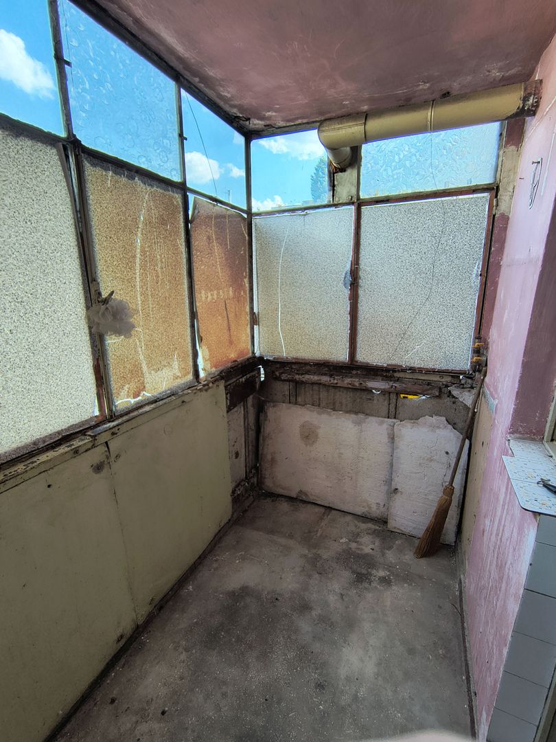 Apartament 3 camere semidecomandat Berceni - Poză 4