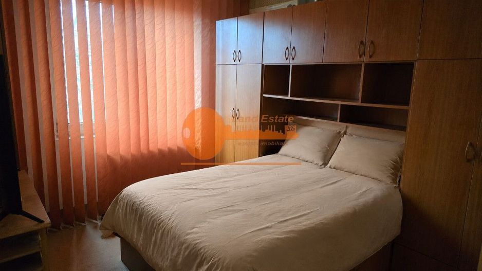Apartament cu 4 camere in zona Gorjului - Poză 6