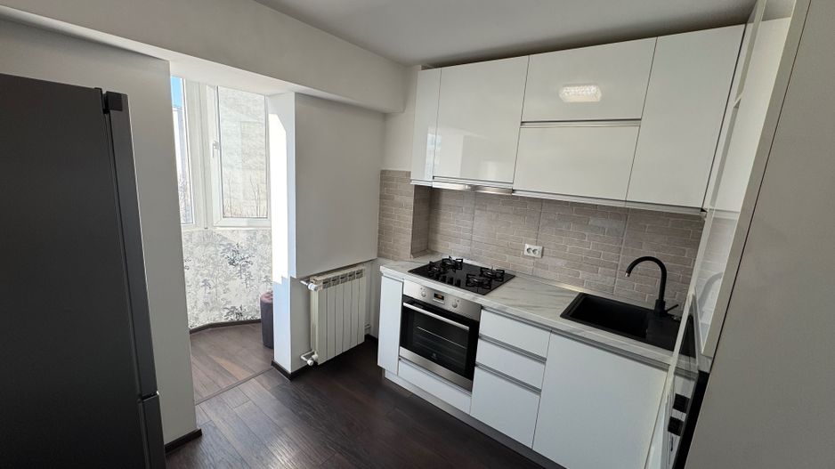 Închiriez garsonieră modernă, Decebal - Piața Muncii - Poză 5