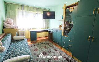 Dâmbul Pietros - Bulevardul 1848 - Ap 2 Camere Decomandat - Hol Pătrat - Poză 1