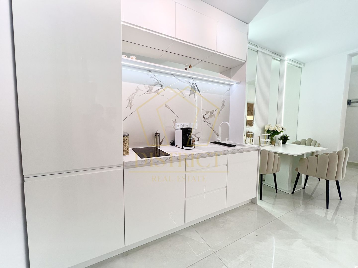 Garsoniera superba cu o camera  si balcon|  SXD Market | Braytim - Poză 4