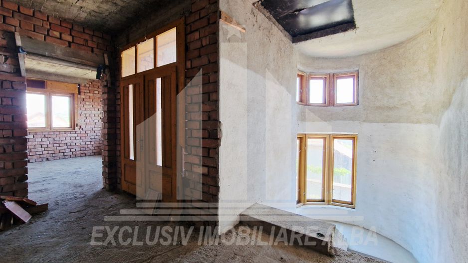 Casa individuala | 250 mp | 2457 mp teren | Sanmiclaus - Poză 12