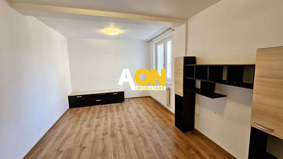 Penthouse 4 camere, mobilat, 100 mp utili + terasa 88 mp, ultracentral - Poză 2