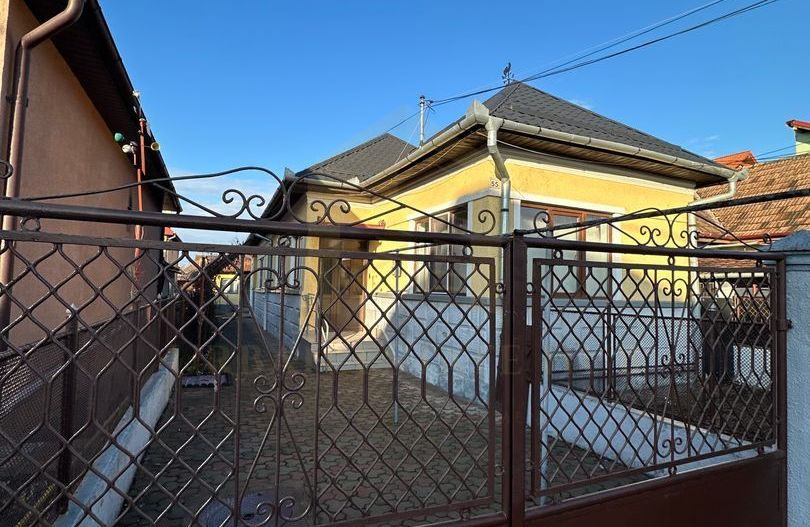 Vanzare casa individuala, teren 500 mp, zona strazii Blajului - Poză 1