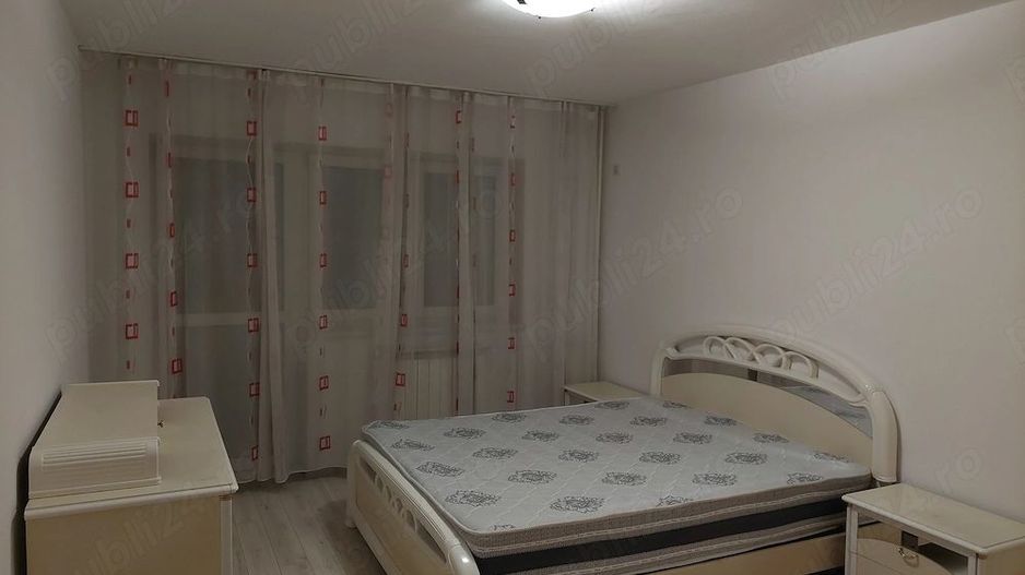 Închiriere Apartament 3 camere, etaj 2, mobilat/utilat, parcare, Bd. Unirii - Poză 3