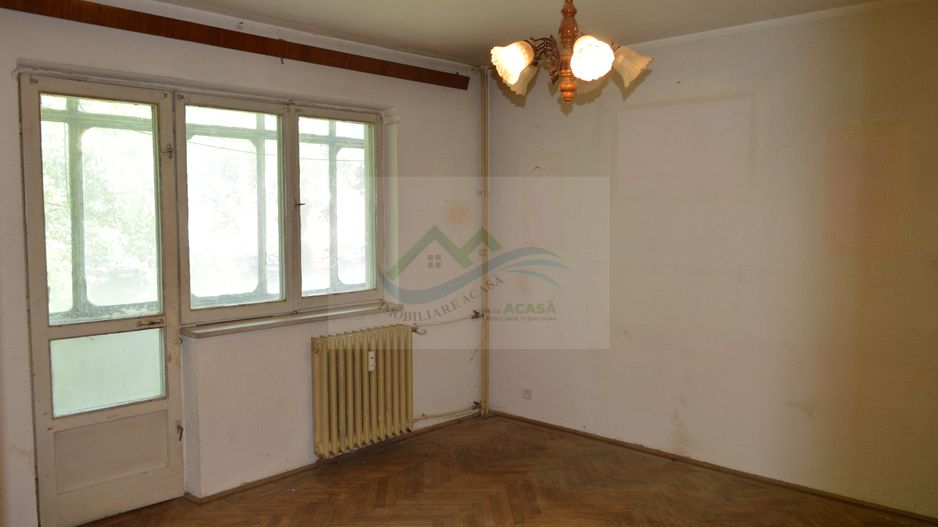 Apartament cu 4 camere Marasesti/Suceava - Poză 2