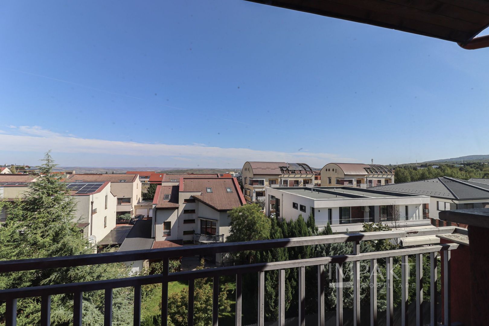 Duplex cu 8 camere in cartierul Buna-Ziua, teren 500 m2 ! - Poză 14