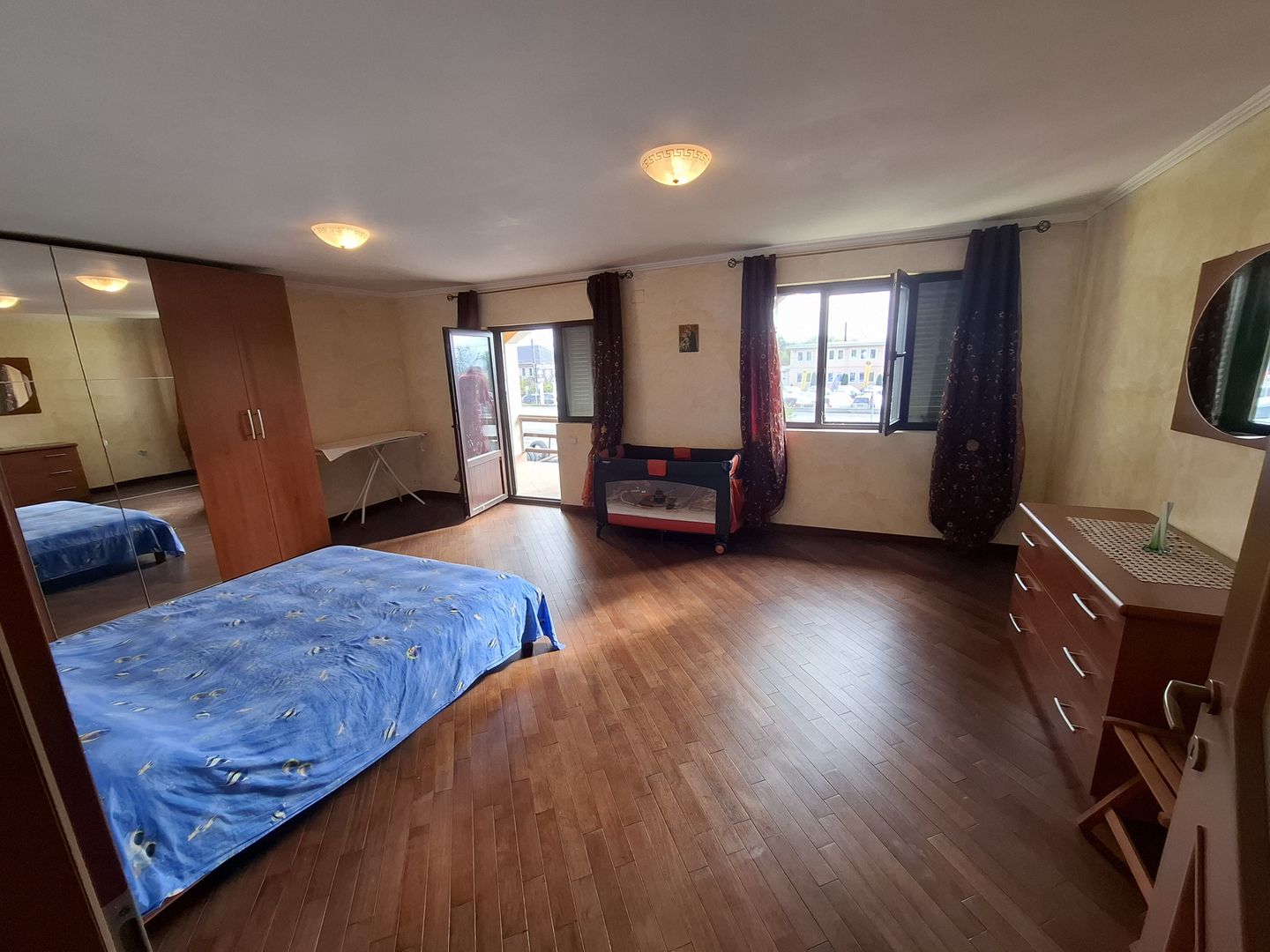 🏡 Casă de vânzare – Nicolae Bălcescu, la E85 - Poză 3