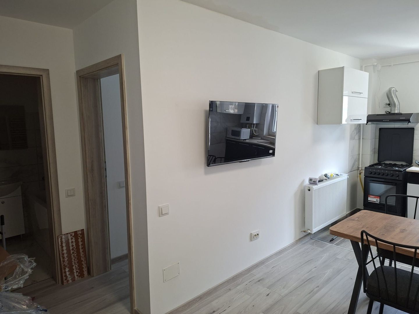 AP. 2 CAMERE- APARATORI, PRIMA INCHIRIERE, PARCARE INCLUSA, METROU - Poză 3