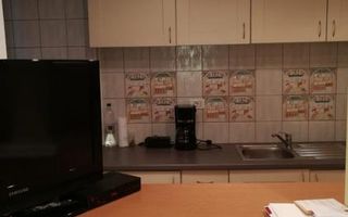 Apartament cochet 2 camere, Parc Cismigiu, etaj 2, centrală proprie, bloc solid - Poză 9