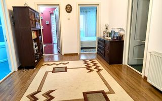 Casa 6 camere 240 mp+ Spatiu Comercial- teren 550 mp-Zona Han - Poză 6