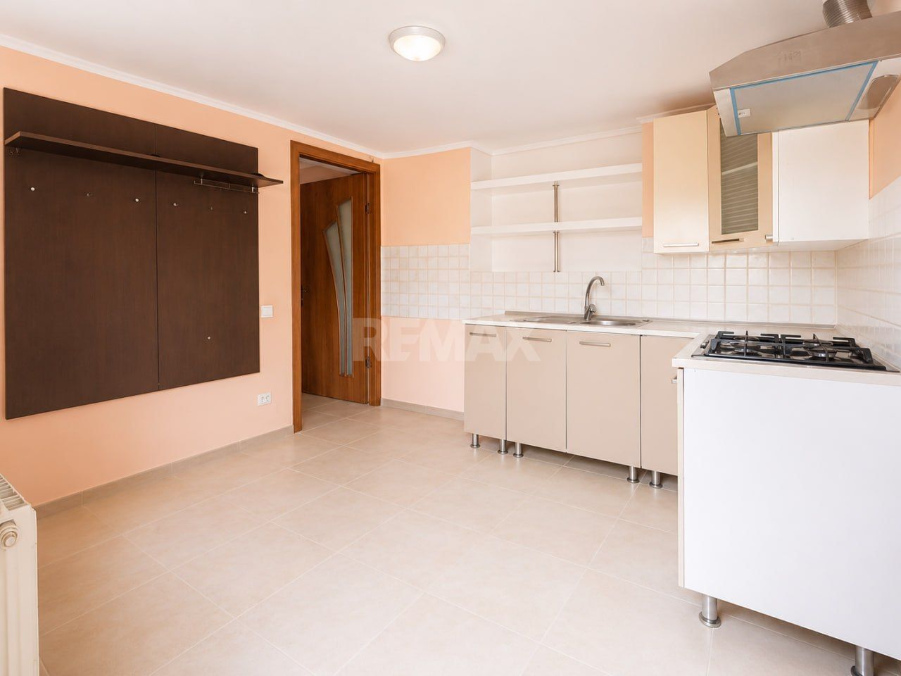 Cahul – Casă 3 Camere + Living | 139 m² | Teren 7.7 ari + Garaj | 89.900 € - Poză 20