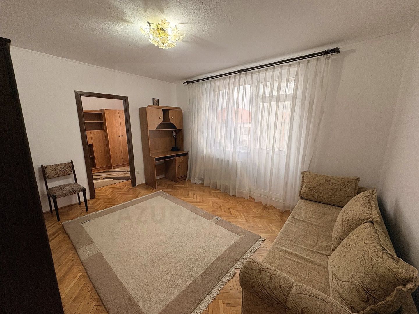 Apartament 2 camere centrală termică si calorifere noi Mihai Viteazu - Poză 3