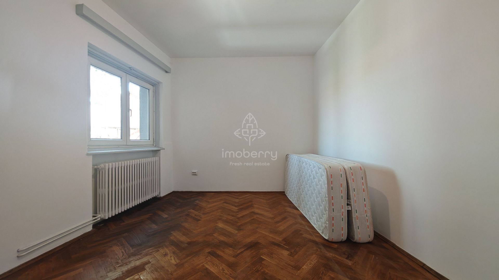 Vanzare apartament 3 camere, boxa, zona Stirbei Voda-Calea Plevnei-Cismigiu - Poză 3