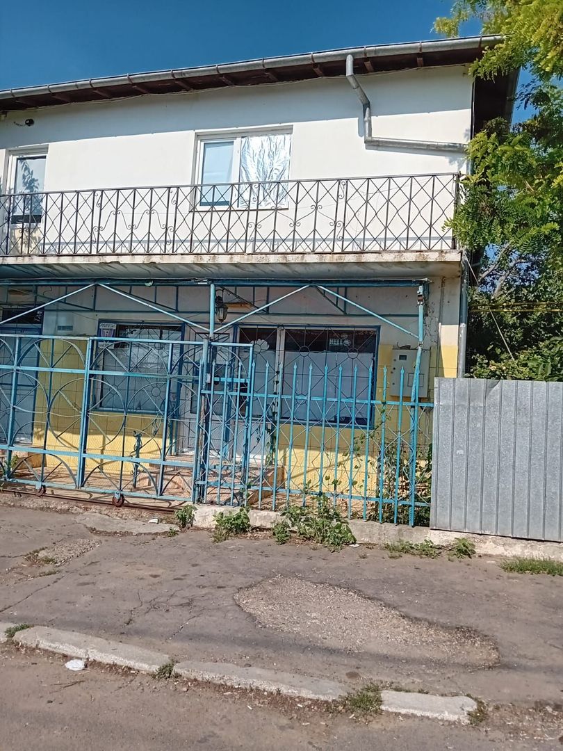 PROPRIETATE P+P1 CU 10 CAMERE – DE ÎNCHIRIAT SAU DE VÂNZARE - Poză 19