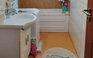 Apartament cu doua camere, zona Racadau 54 mp - Poză 6