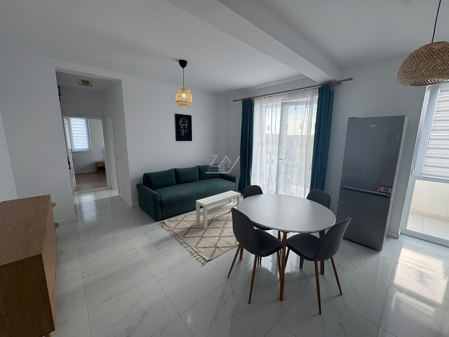 PRIMA INCHIRIERE. Loc de parcare. Mobilat si utilat complet. - Poză 4