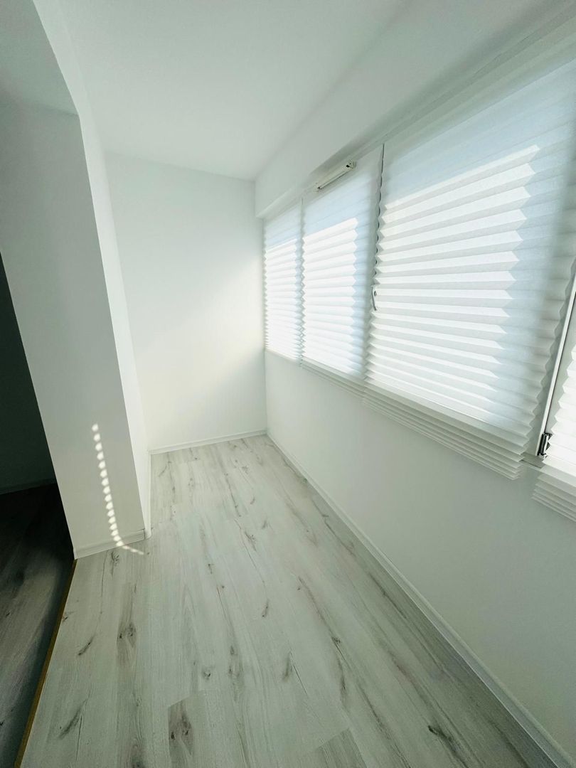 Vanzare apartament luminos de 3 camere, 2 balcoane in Titan-L. Rebreanu-RENOVAT - Poză 7