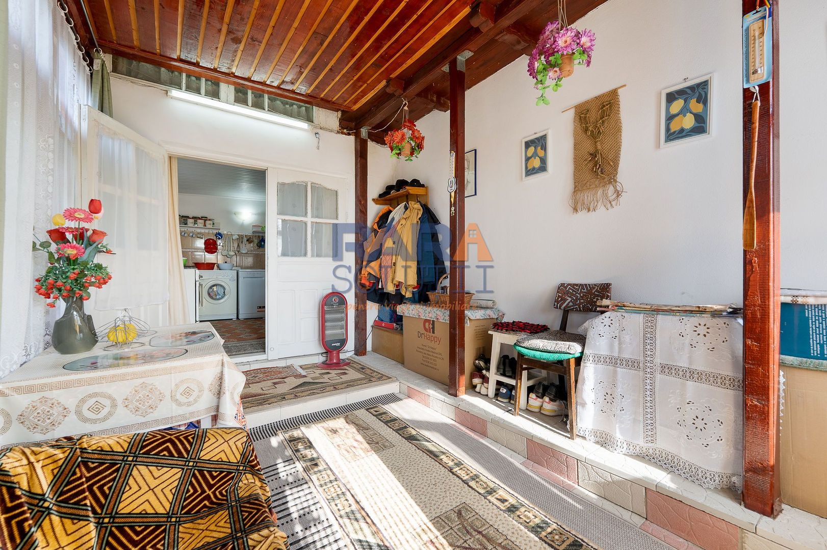 Căsuță frumoasa la țară cu toate condițiile necesare - Poză 4