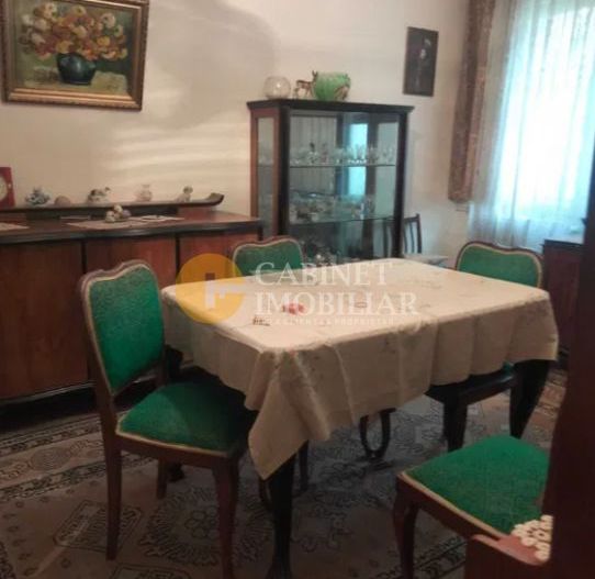 Piata Unirii - 2 camere - etaj intermediar - Poză 1