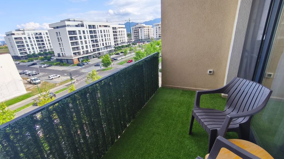 Studio Elegant în Kasper Coresi Balcon  Parcare  Boxă - Poză 5