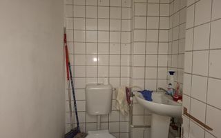 Spatiul "NESTALAN", complex comercial, Gara de Est - Poză 10