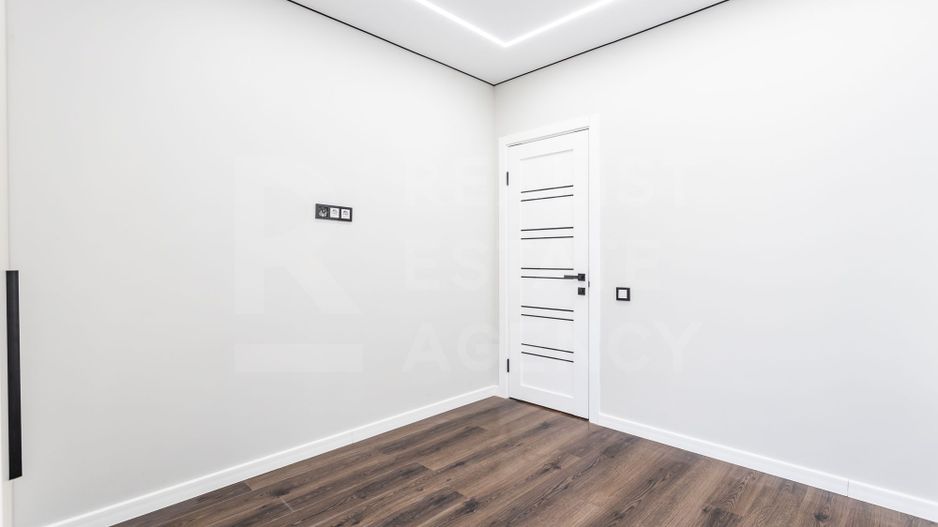 Vânzare, apartament, 2 camere, str. Regina Elizabeta, Durlești - Poză 15