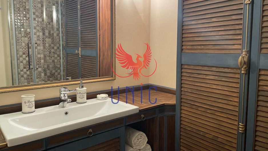 Proprietate deosebita, in inima orasului - Poză 33