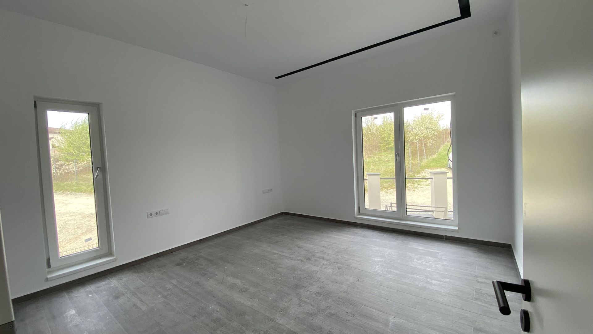 Casa individuala LA CHEIE (partial mobilata) Selimbar Sibiu - Poză 16