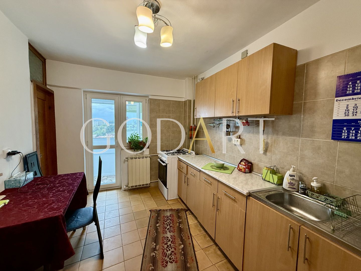 Apartament 4 camere | Bloc 1990 | 3 balcoane | Vedere panoramica - Poză 3