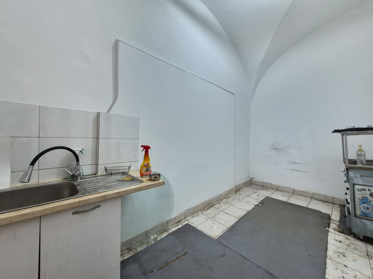 Spațiu comercial de închiriat – Zona Nicolae Bălcescu, Sibiu - Poză 3
