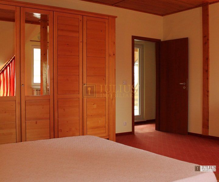 Casa de inchiriat in zona Lipovei - Pomiculturii. Curte comuna, ctr. Anaf. - Poză 15