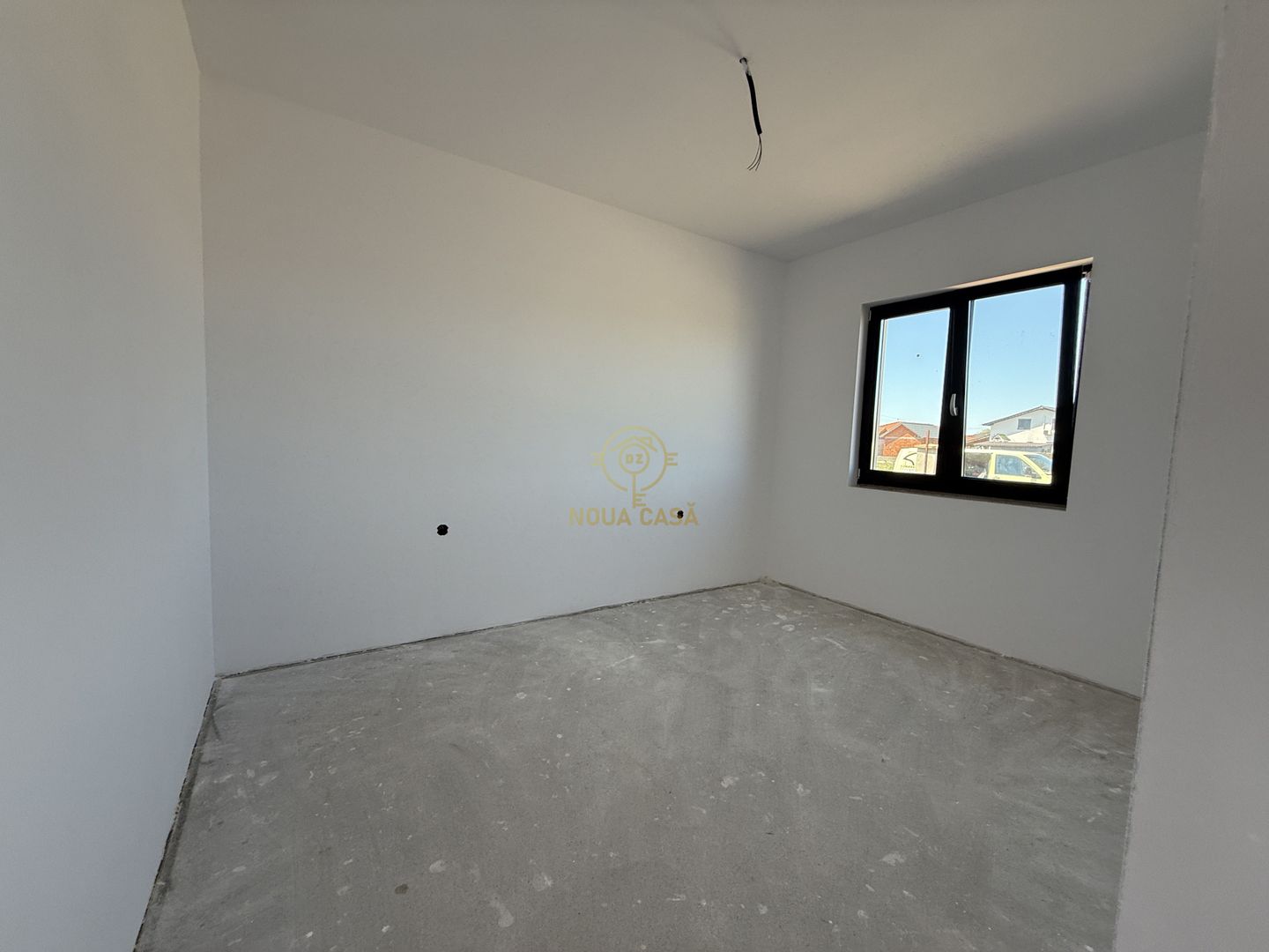 De vanzare Casa cu 3 Dormitoare/Semifinisata Teren 6.5Ari - Poză 6