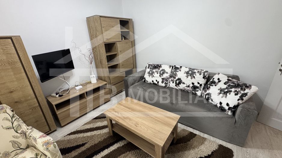 Apartament cu 3 camere,  decomandat, 54 mp, zona E-ON - Poză 3