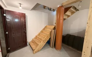 Casă de vanzare 6 camere 220 m² utili cu 376 M² teren la șosea - Poză 24