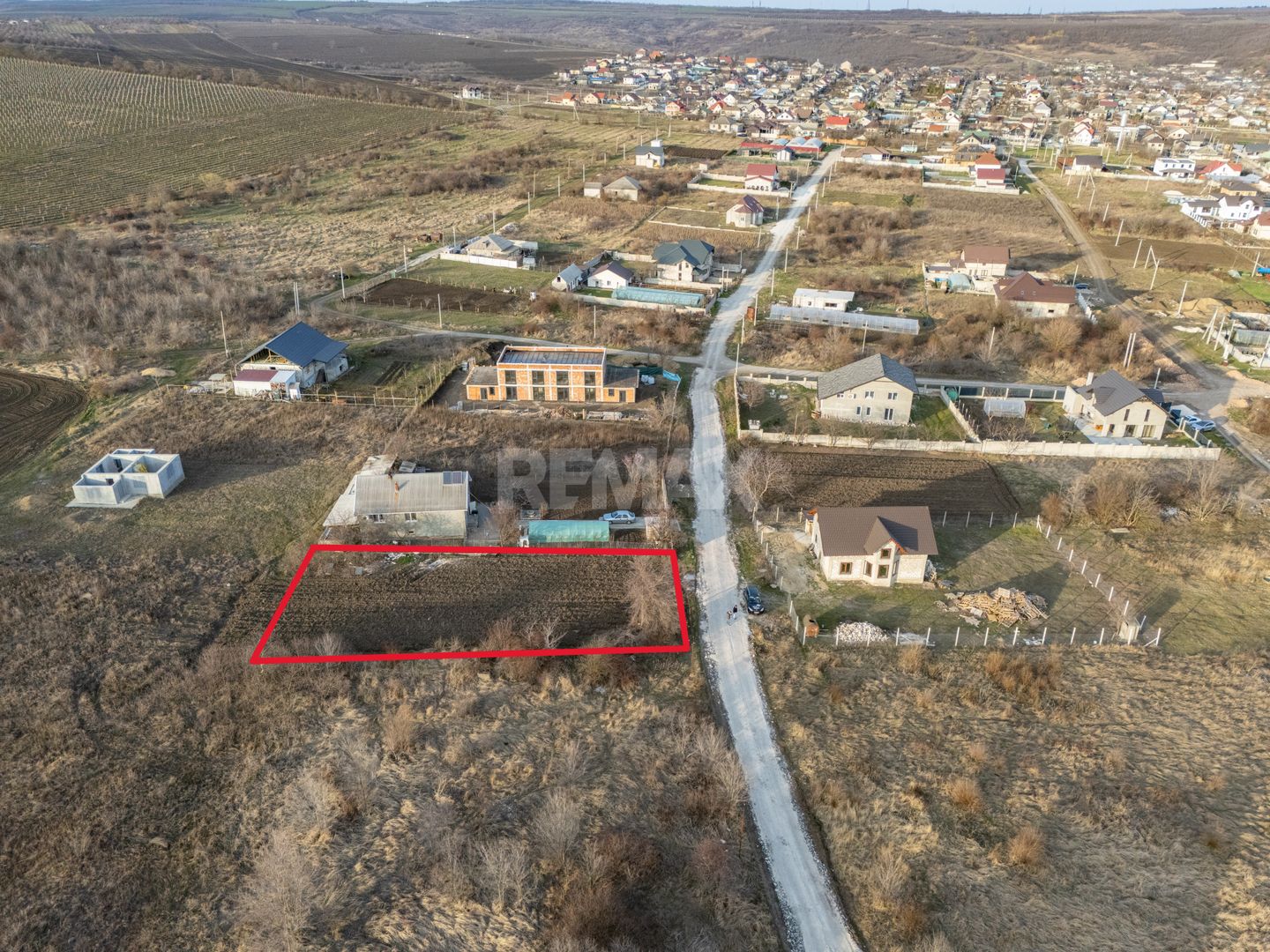 Teren 9,45 ari Ghidighici | 23 m fațadă | pentru construcții | 6 km de Chișinău - Poză 9