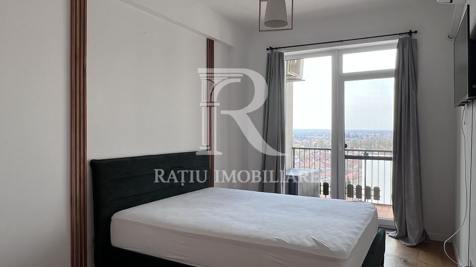 Penthouse cu Design Eclectic | Central | Panoramă Unică | Oradea - Poză 11